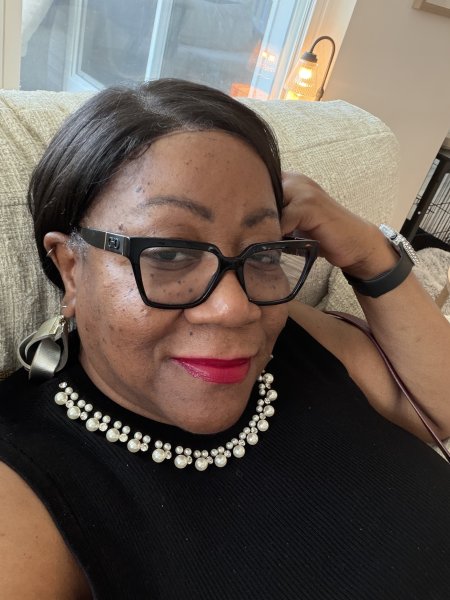 Denise Robinson